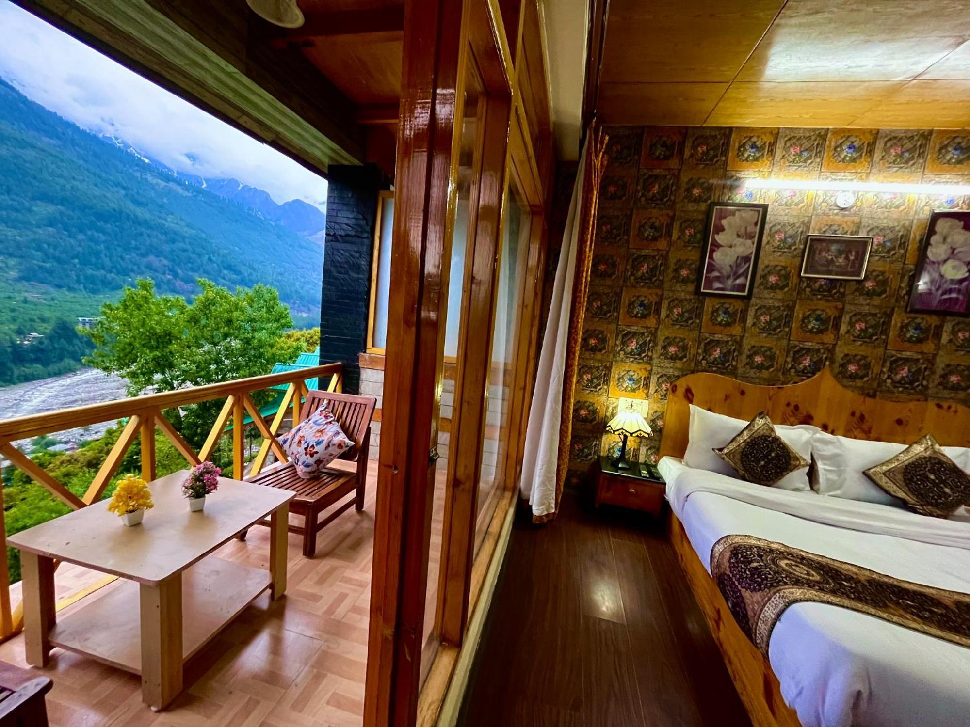 Naina Deventure Resort, Manali - Premium Rooms With Centrally Heated & Scenic View Exteriér fotografie