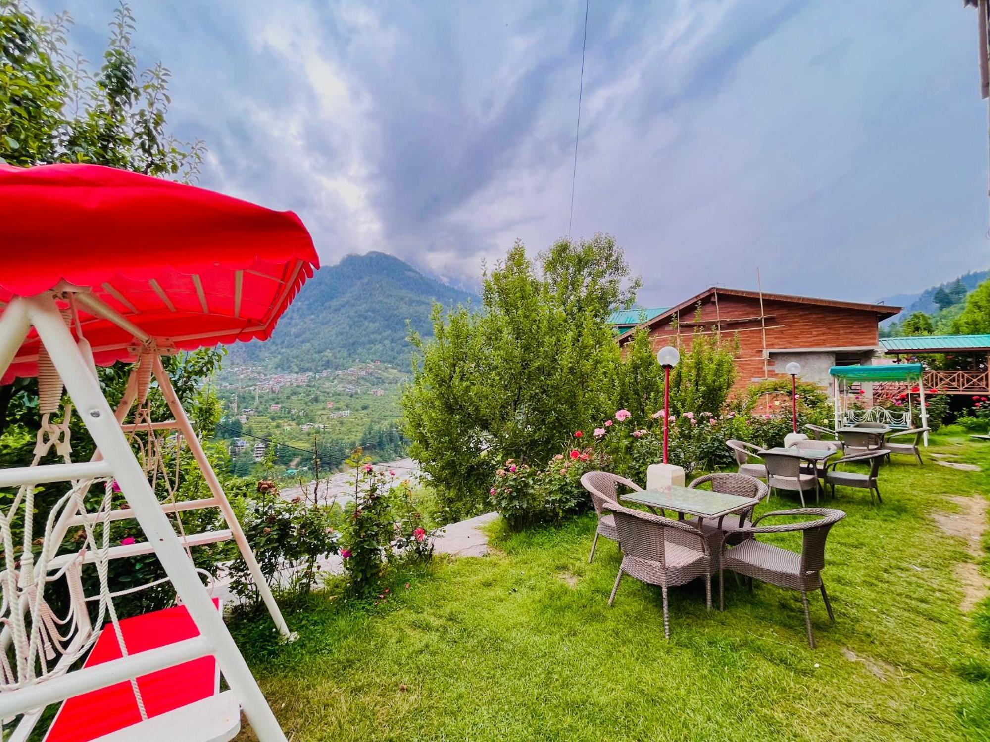 Naina Deventure Resort, Manali - Premium Rooms With Centrally Heated & Scenic View Exteriér fotografie