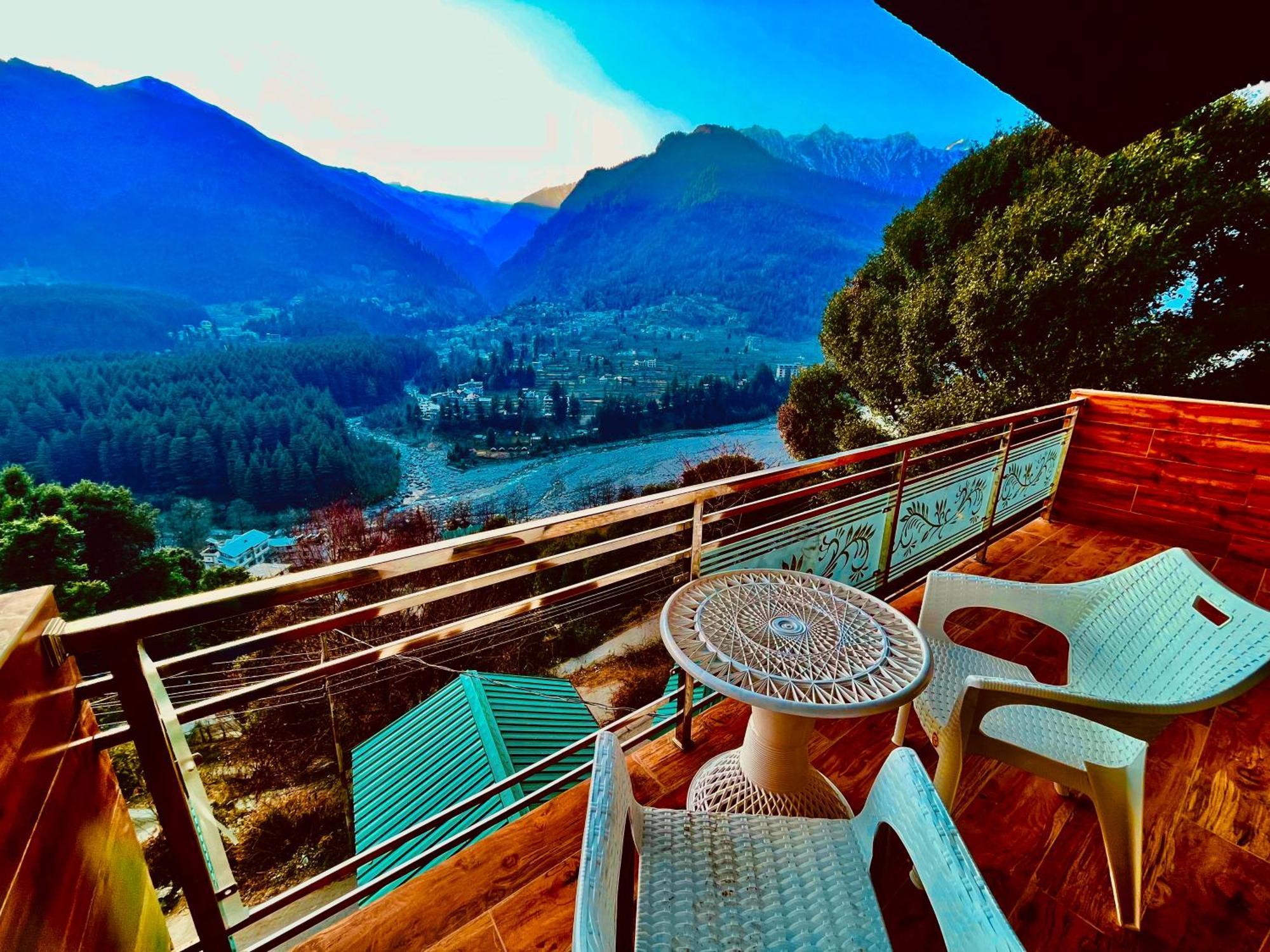 Naina Deventure Resort, Manali - Premium Rooms With Centrally Heated & Scenic View Exteriér fotografie