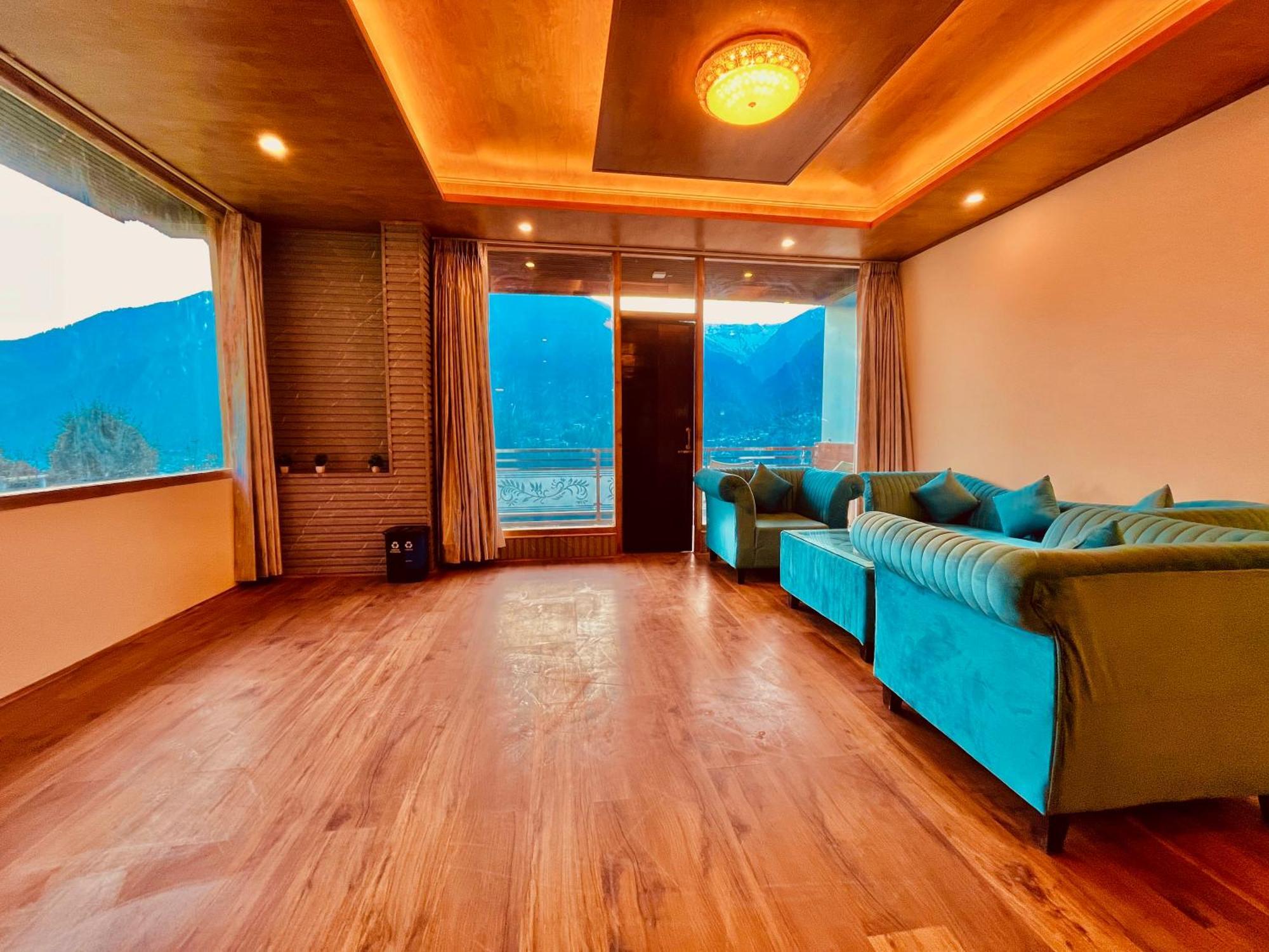 Naina Deventure Resort, Manali - Premium Rooms With Centrally Heated & Scenic View Exteriér fotografie